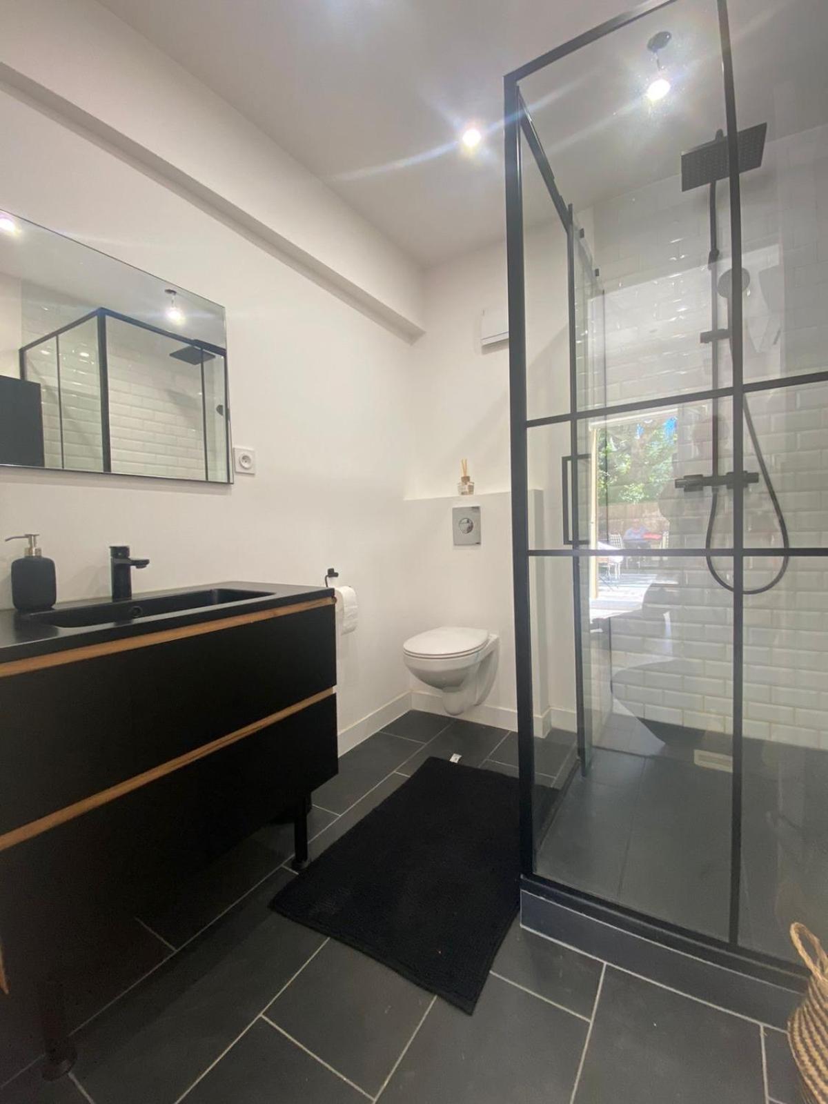 Appartement De Standing Dans Une Bastide Aixoise Aix-en-Provence Luaran gambar
