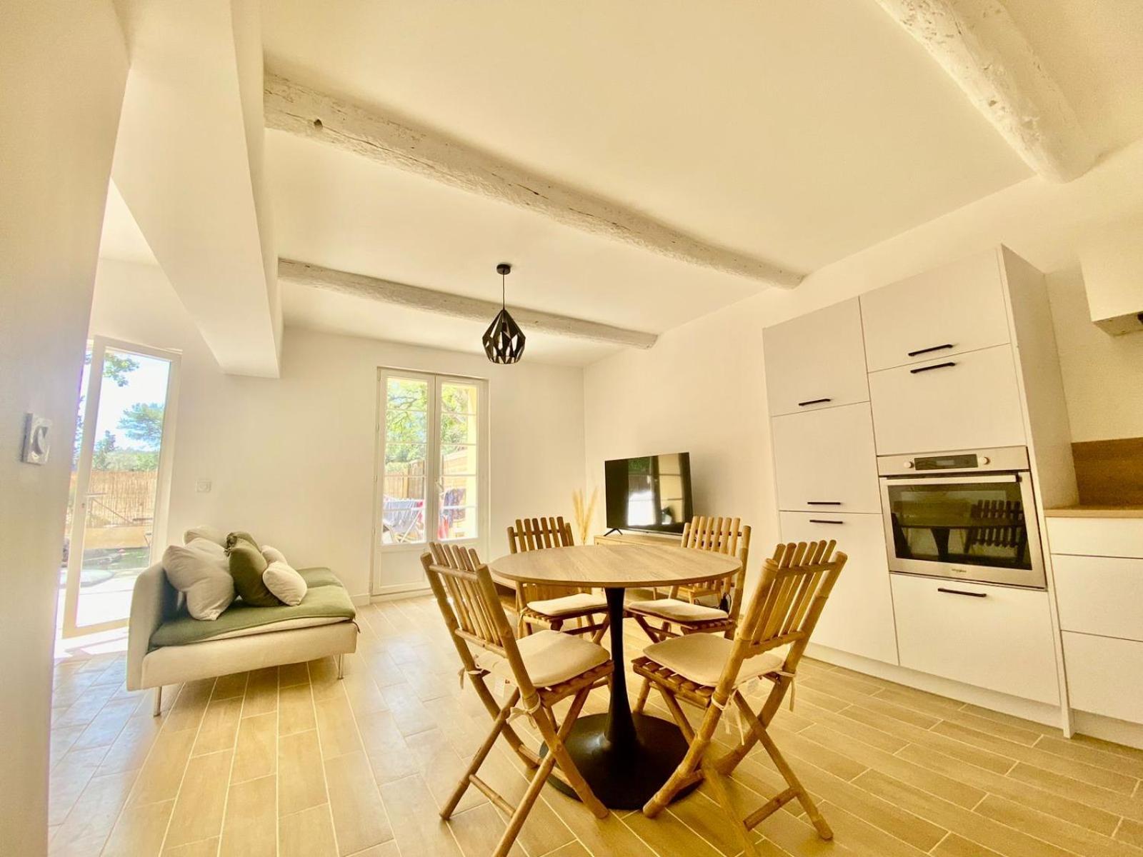 Appartement De Standing Dans Une Bastide Aixoise Aix-en-Provence Luaran gambar